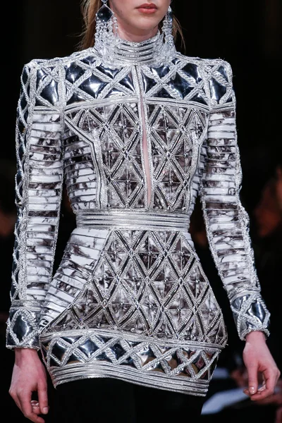 Look 26